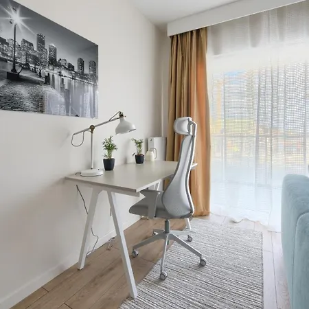 Nad Odra, Sun & Snow *